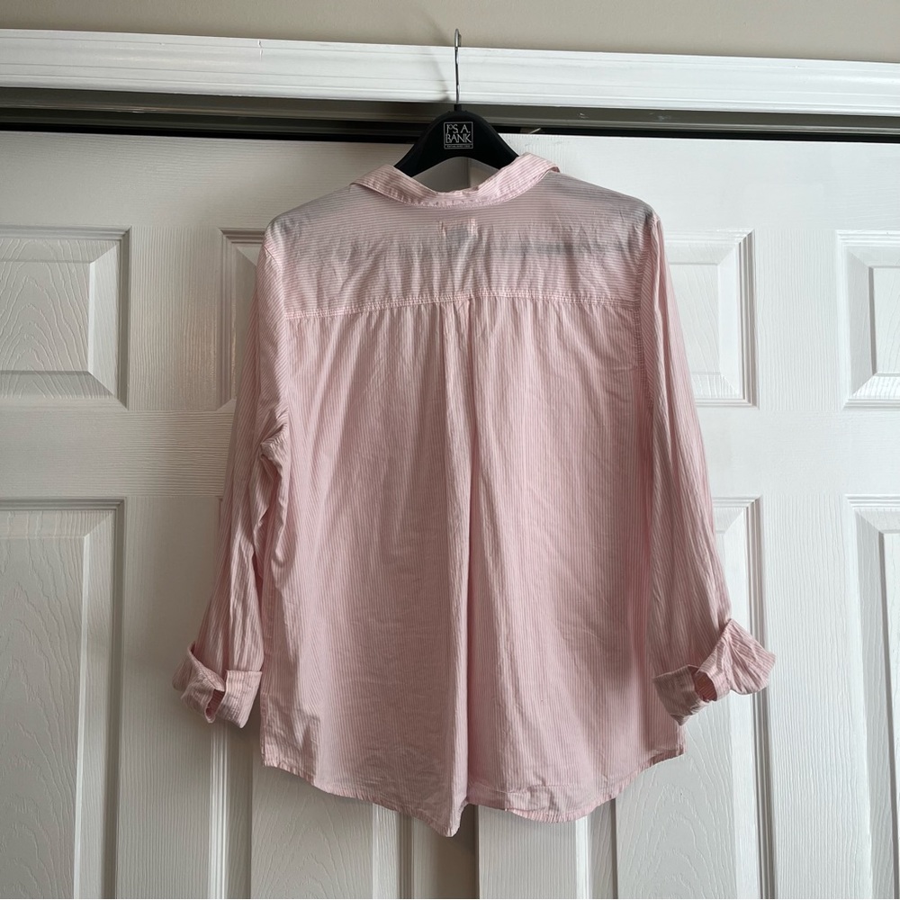 Pink/ white button down - Picture 2 of 2